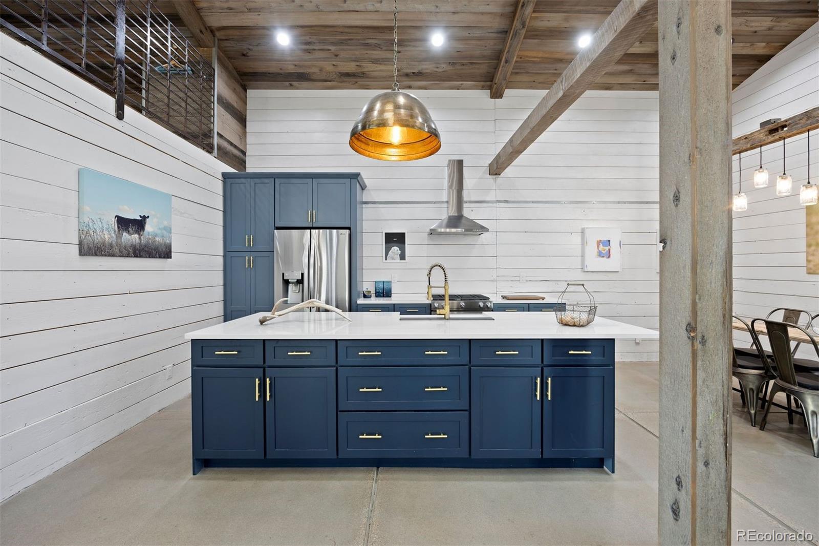 2940 Canon Ridge Road Castle Rock, CO 80104 - Photo 39 of 49 a bathroom with a sink and a mirror
