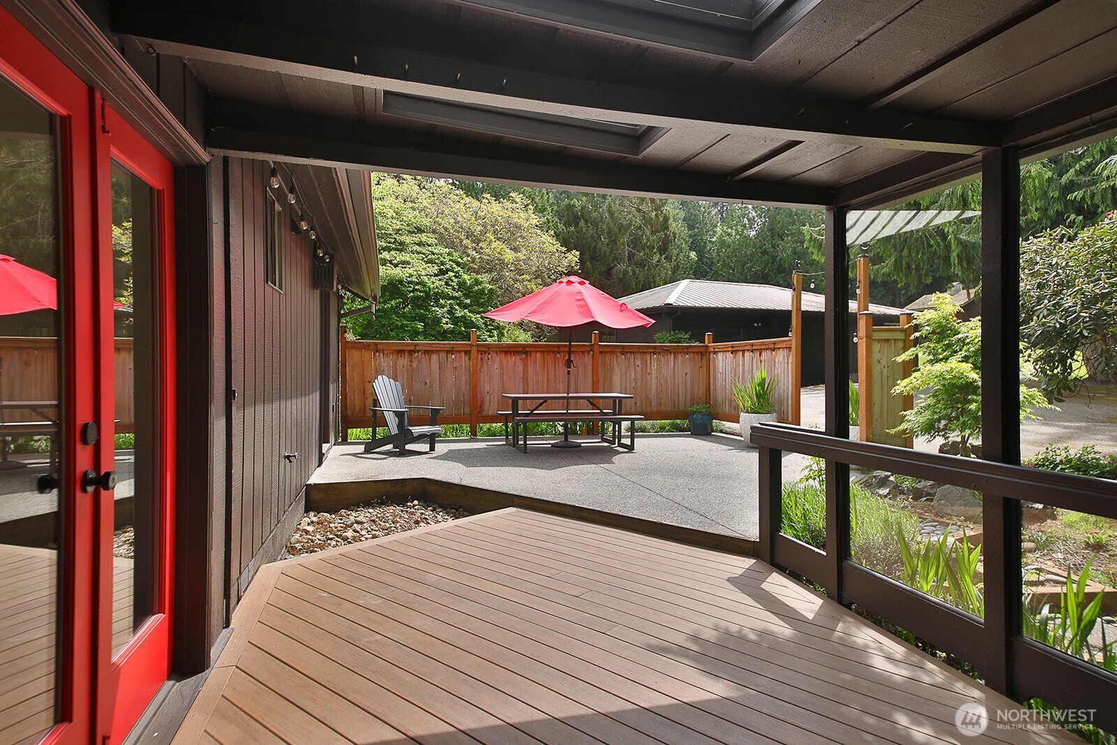 961 Sandy Point Road Langley, WA 98260 - Photo 25 of 40