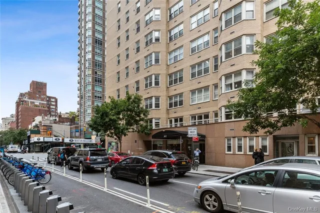 a car parked in front of a building