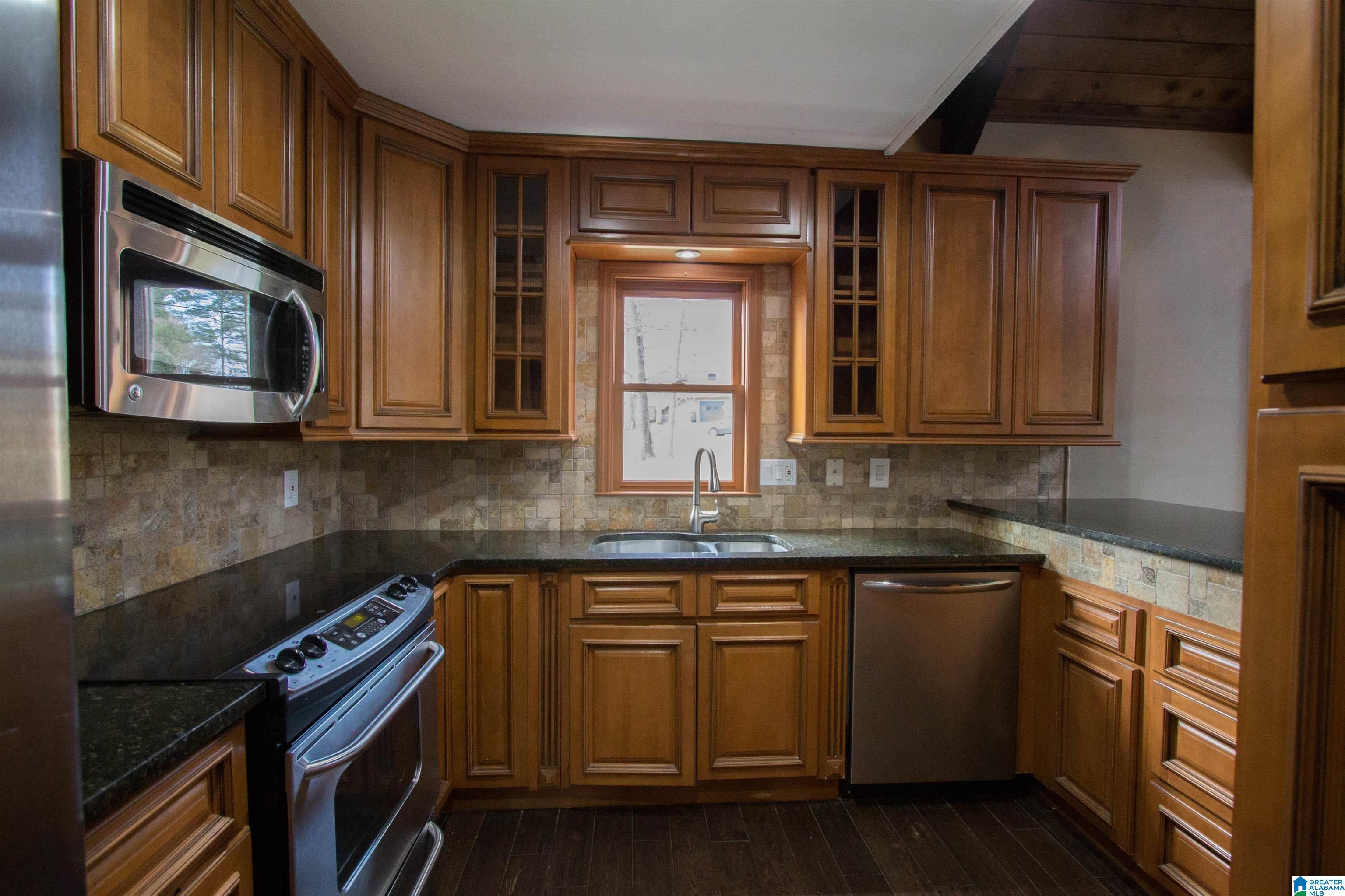 4001 Rock Ridge Road Birmingham, AL 35210 - Photo 10 of 49 Gallery Image 10