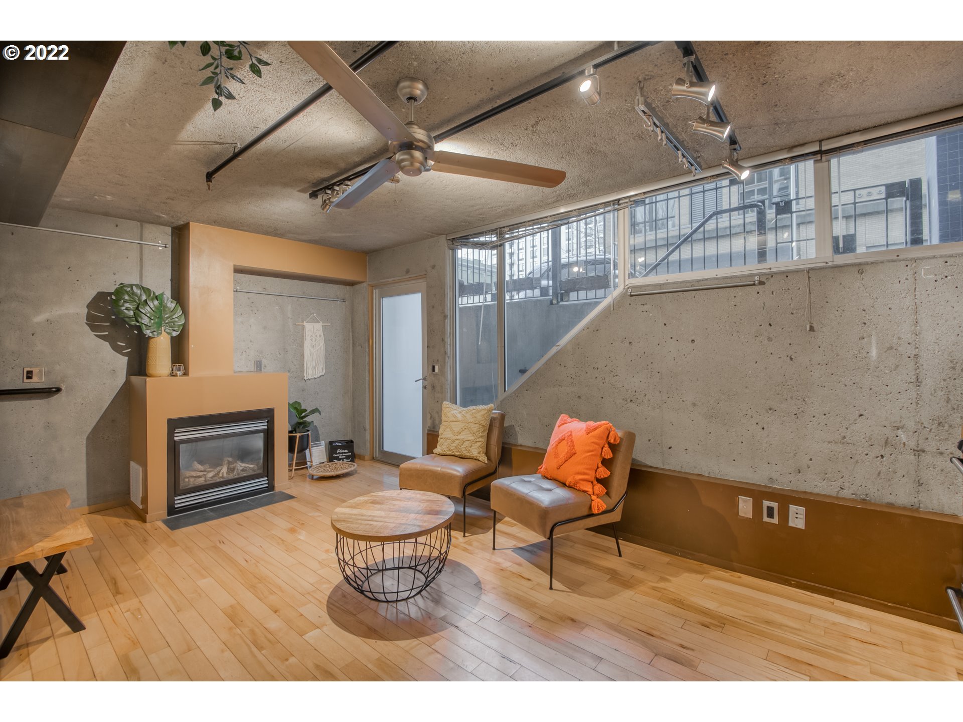 1410 Southwest 11th Avenue, Unit L03 Portland, OR 97201 - Photo 5 of 13