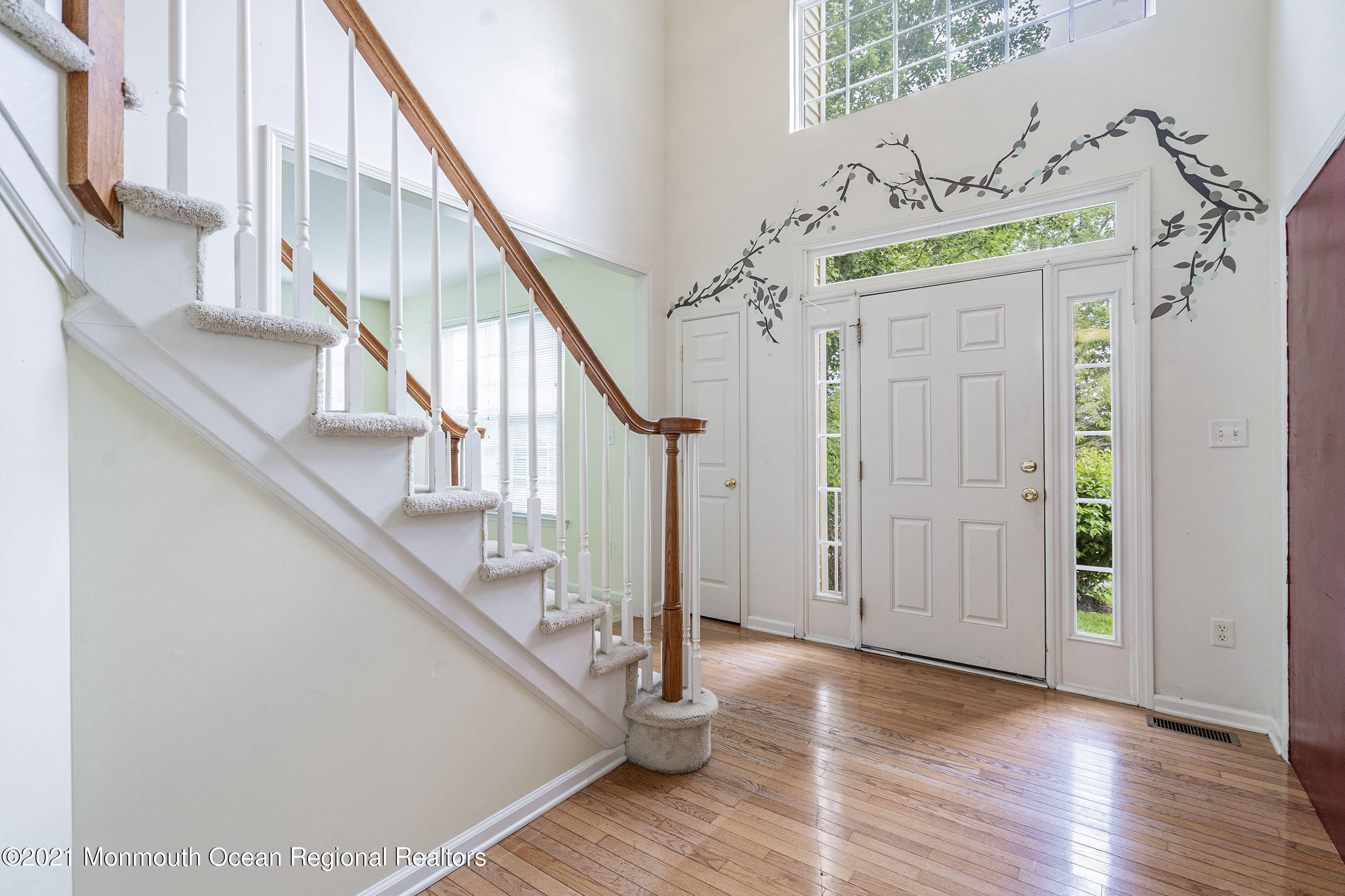 53 Old Main Shore Road Barnegat, NJ 08005 - Photo 4 of 31 Foyer
