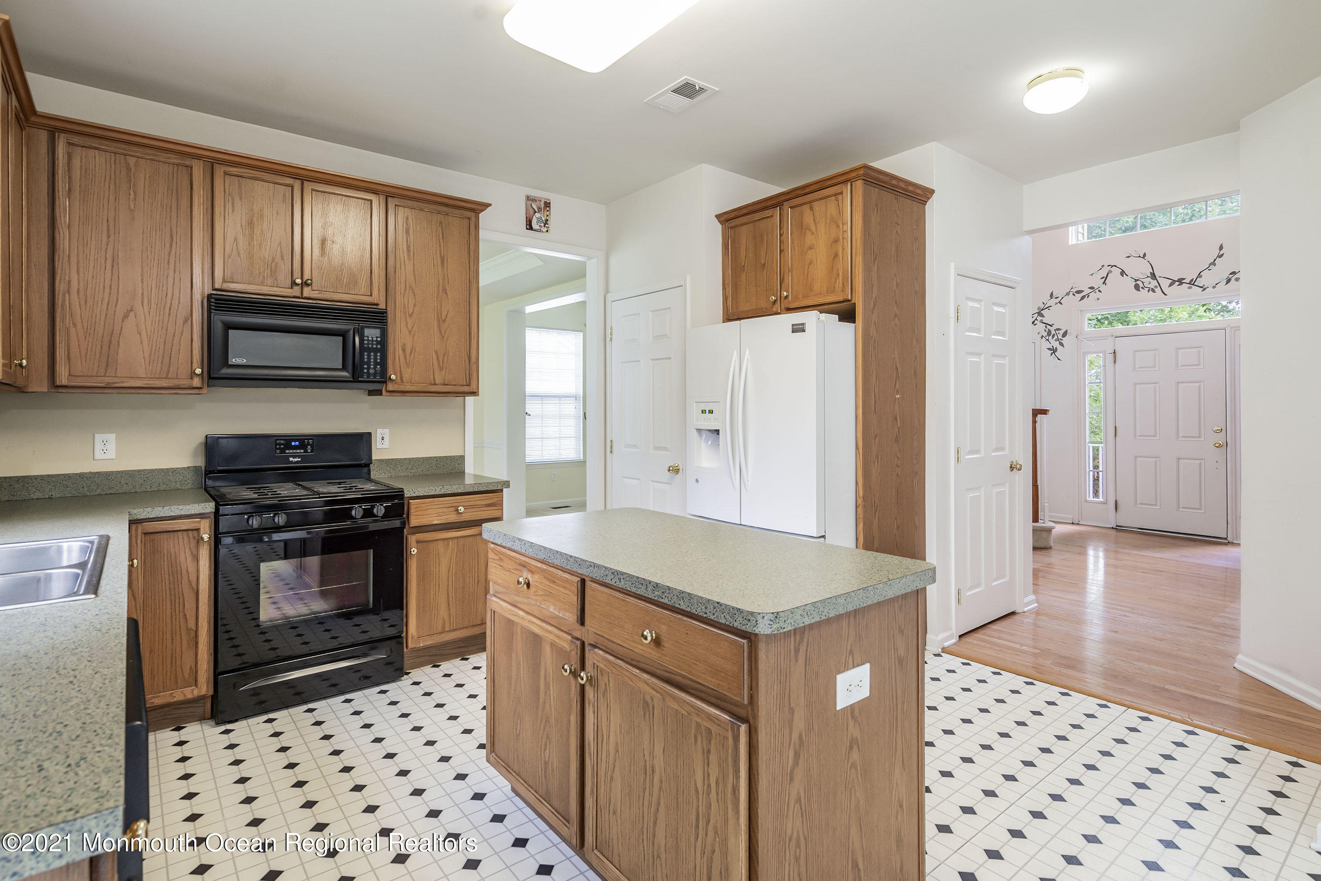 53 Old Main Shore Road Barnegat, NJ 08005 - Photo 8 of 31 Kitchen1