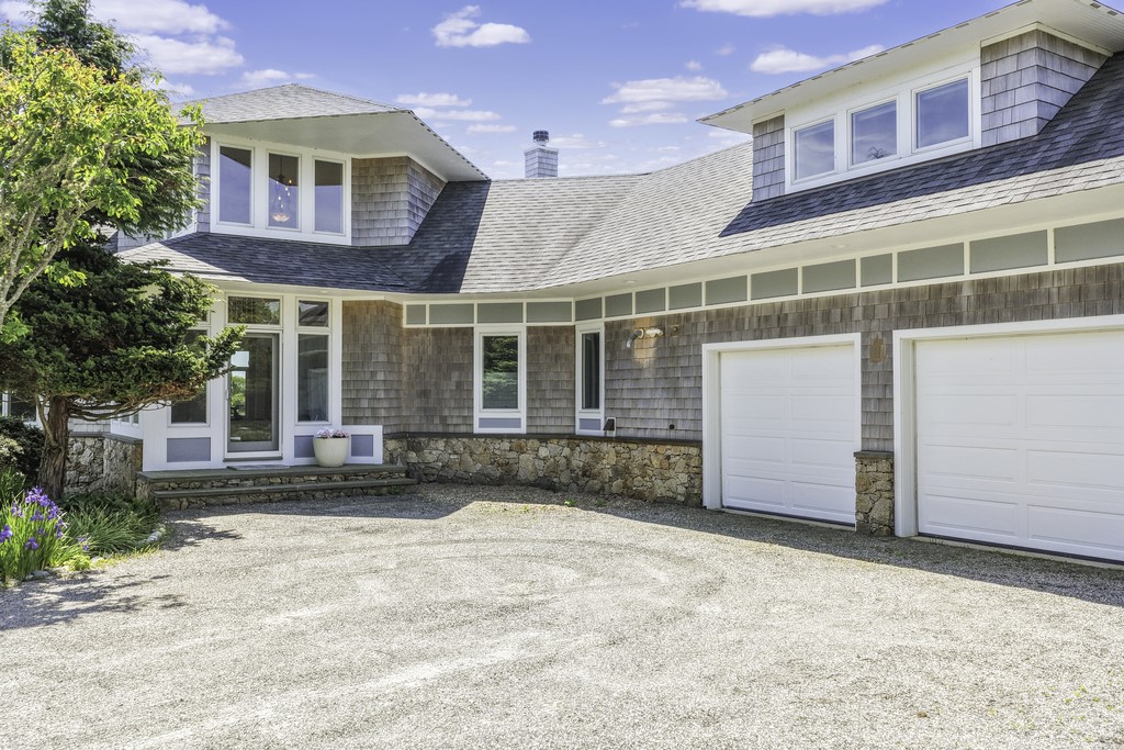 550 Cards Pond Road South Kingstown, RI 02879 - Photo 8 of 41