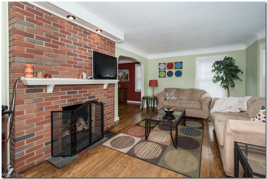 3510 Boynton Road Cleveland Heights, OH 44121 - Photo 4 of 31