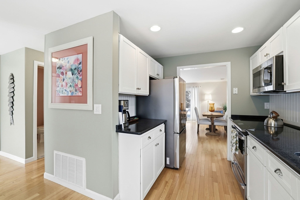 40 Bay Farm Road, Unit 40 Duxbury, MA 02332 - Photo 12 of 33 Gallery Image 12