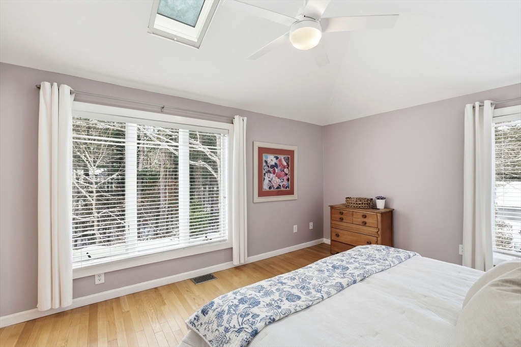 40 Bay Farm Road, Unit 40 Duxbury, MA 02332 - Photo 17 of 33 Gallery Image 17
