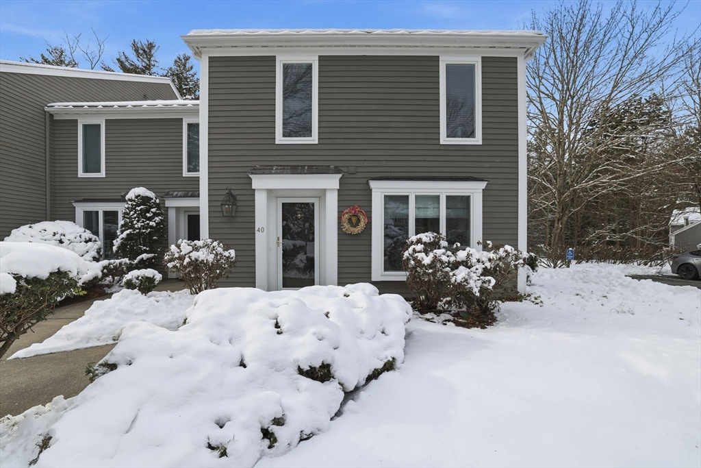 40 Bay Farm Road, Unit 40 Duxbury, MA 02332 - Photo 2 of 32