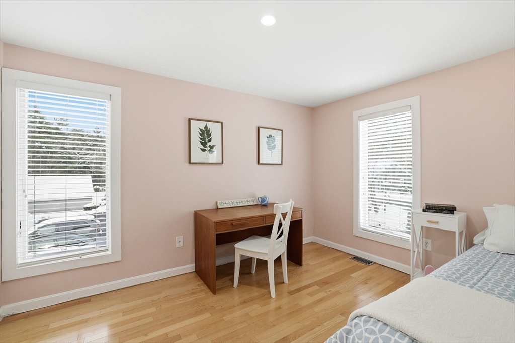 40 Bay Farm Road, Unit 40 Duxbury, MA 02332 - Photo 23 of 33 Gallery Image 23