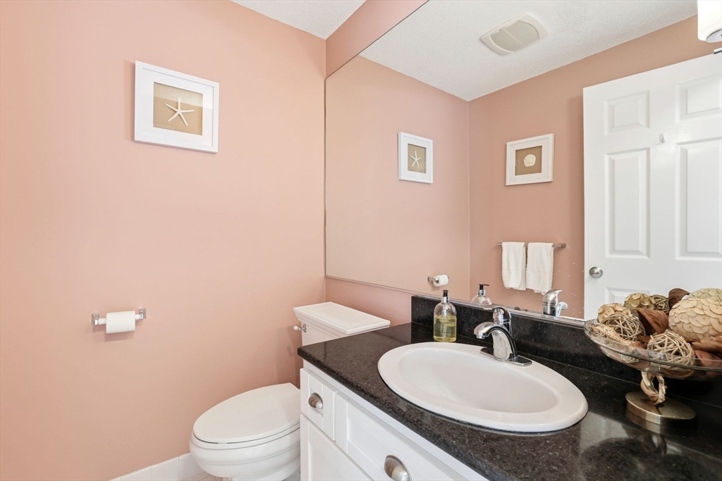 40 Bay Farm Road, Unit 40 Duxbury, MA 02332 - Photo 24 of 33 Gallery Image 24