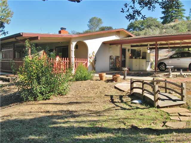 27309 Oakmont Road Valley Center, CA 92082 - Photo 1 of 17