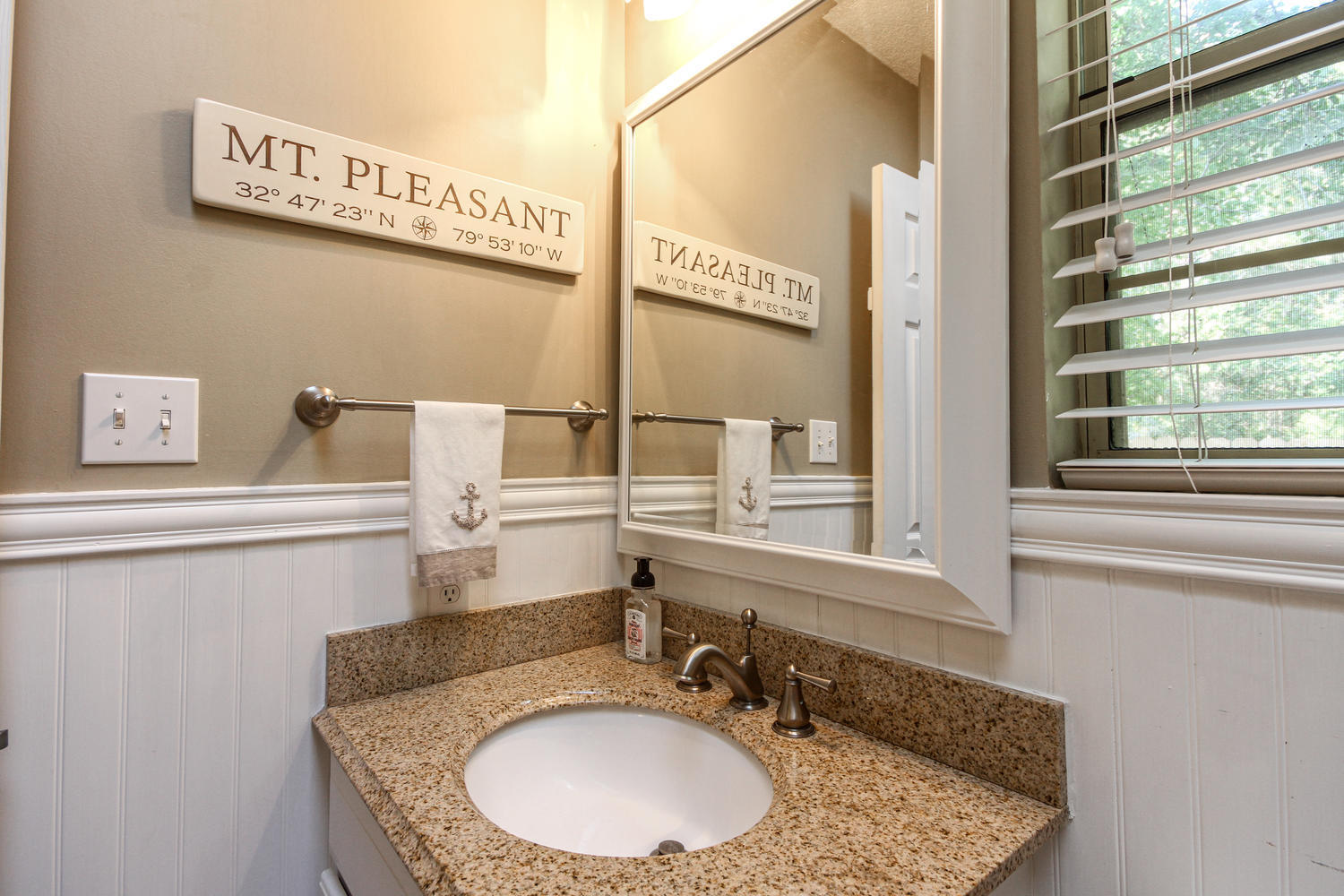 1273 Llewellyn Road Mount Pleasant, SC 29464 - Photo 22 of 38 1FF9B8D7-71B8-4B6B-BDFB-B522B0CD7FC2