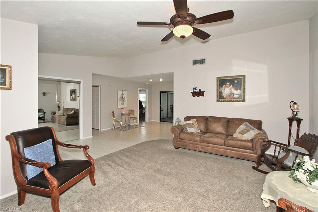 111 Round Key Circle, Unit E8 Naples, FL 34112 - Photo 7 of 23 Gallery Image 7