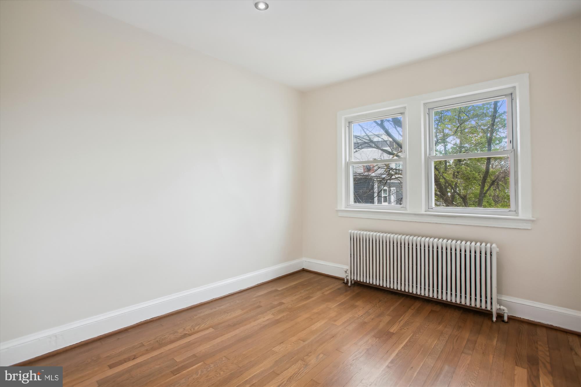 1911 C Street Northeast Washington, DC 20002 - Photo 19 of 40