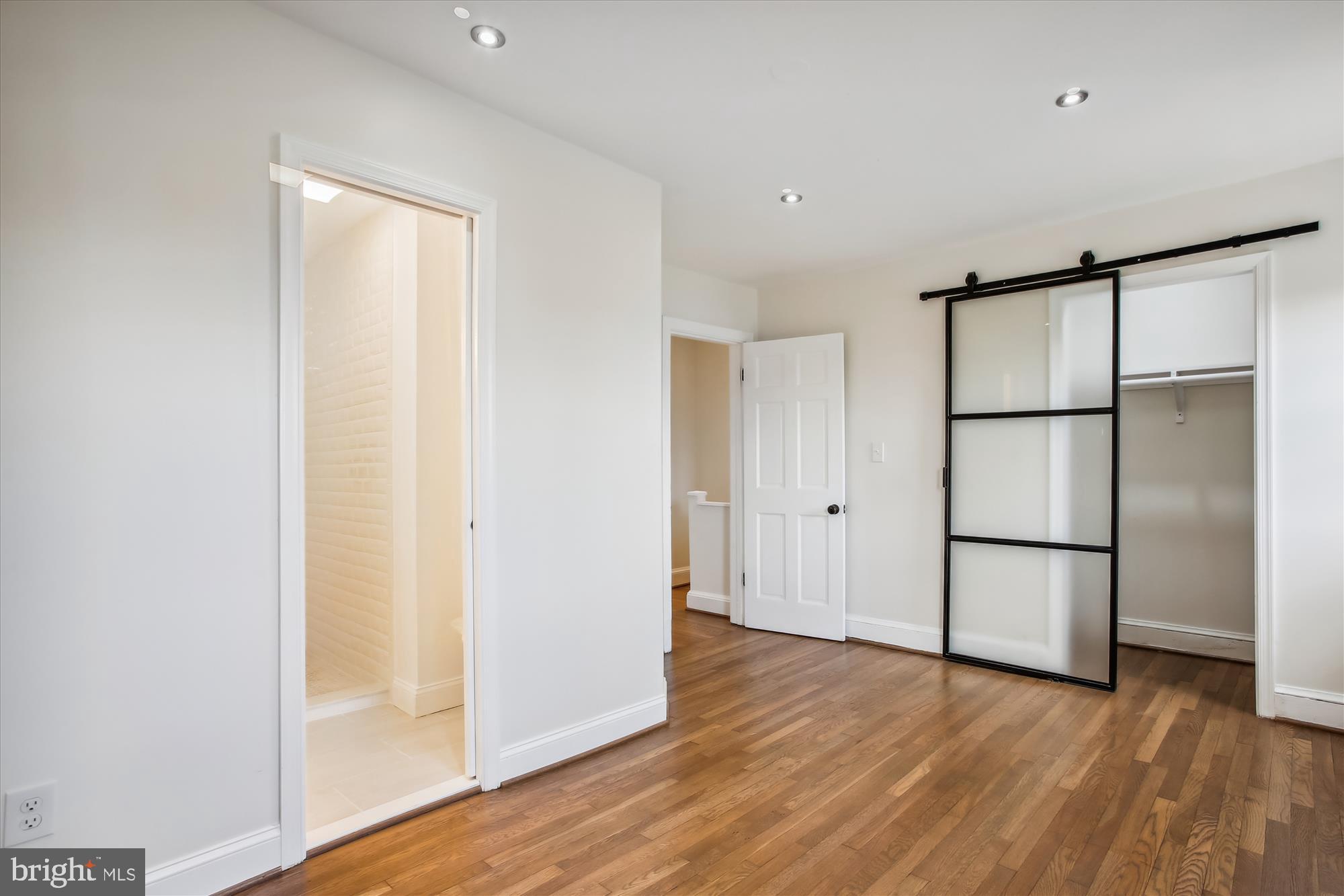 1911 C Street Northeast Washington, DC 20002 - Photo 25 of 40