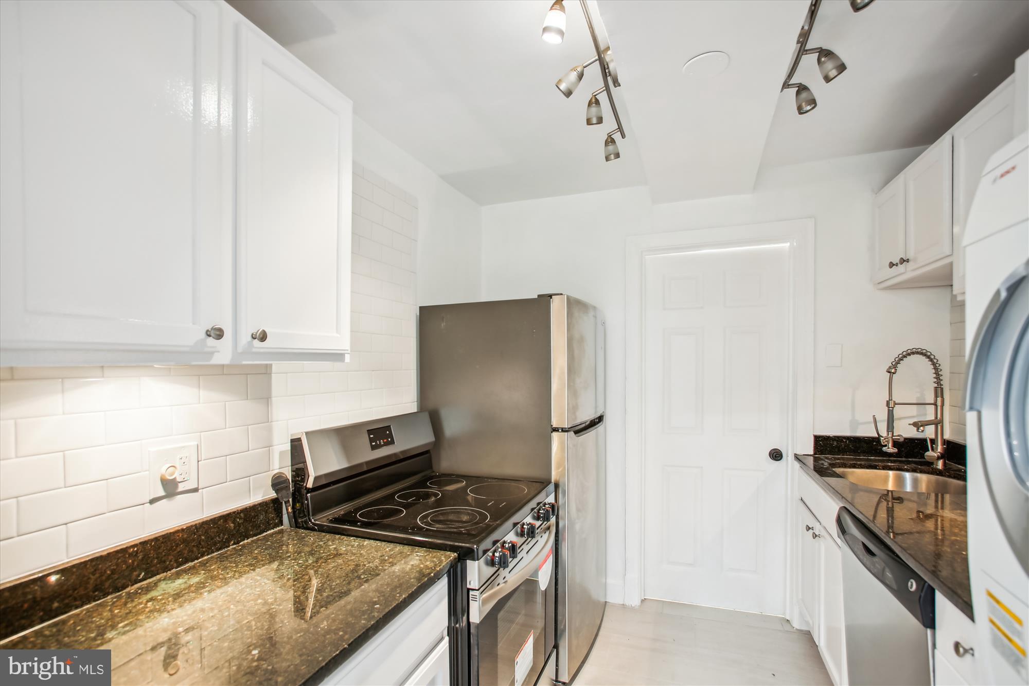 1911 C Street Northeast Washington, DC 20002 - Photo 32 of 40