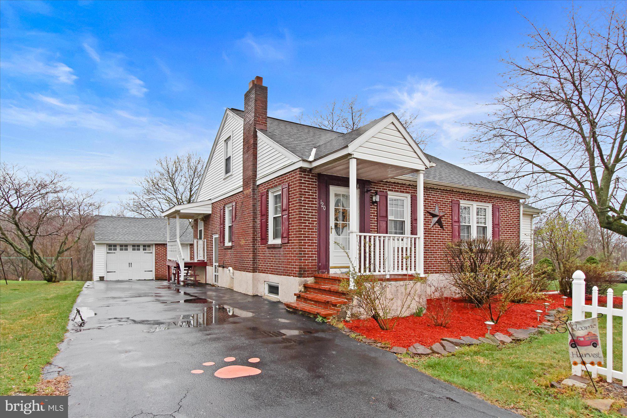 120 East Canal Road York, PA 17404 - Photo 2 of 27 Gallery Image 2