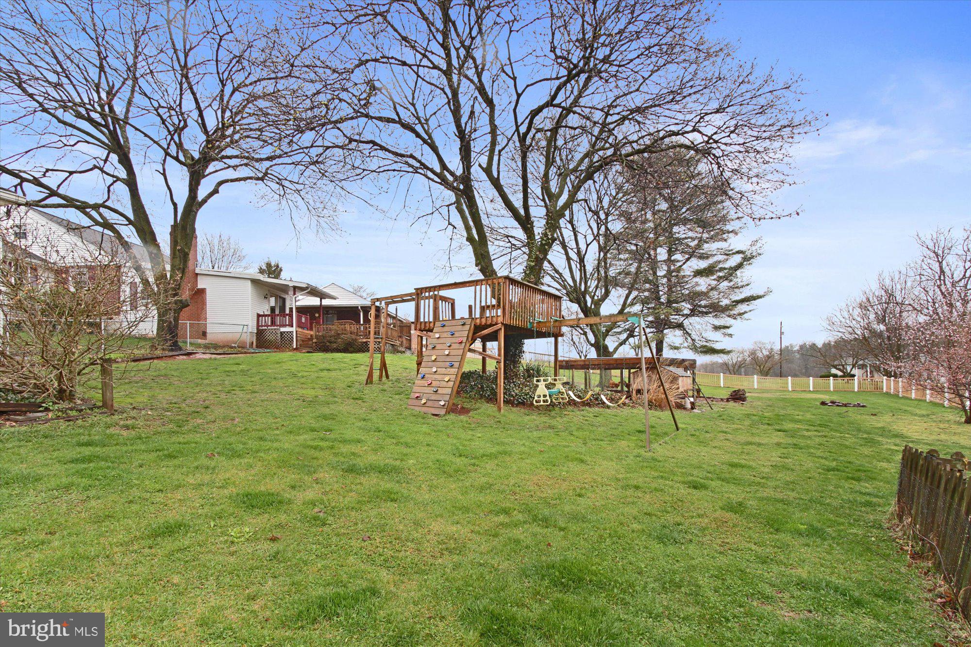 120 East Canal Road York, PA 17404 - Photo 26 of 27 Gallery Image 26