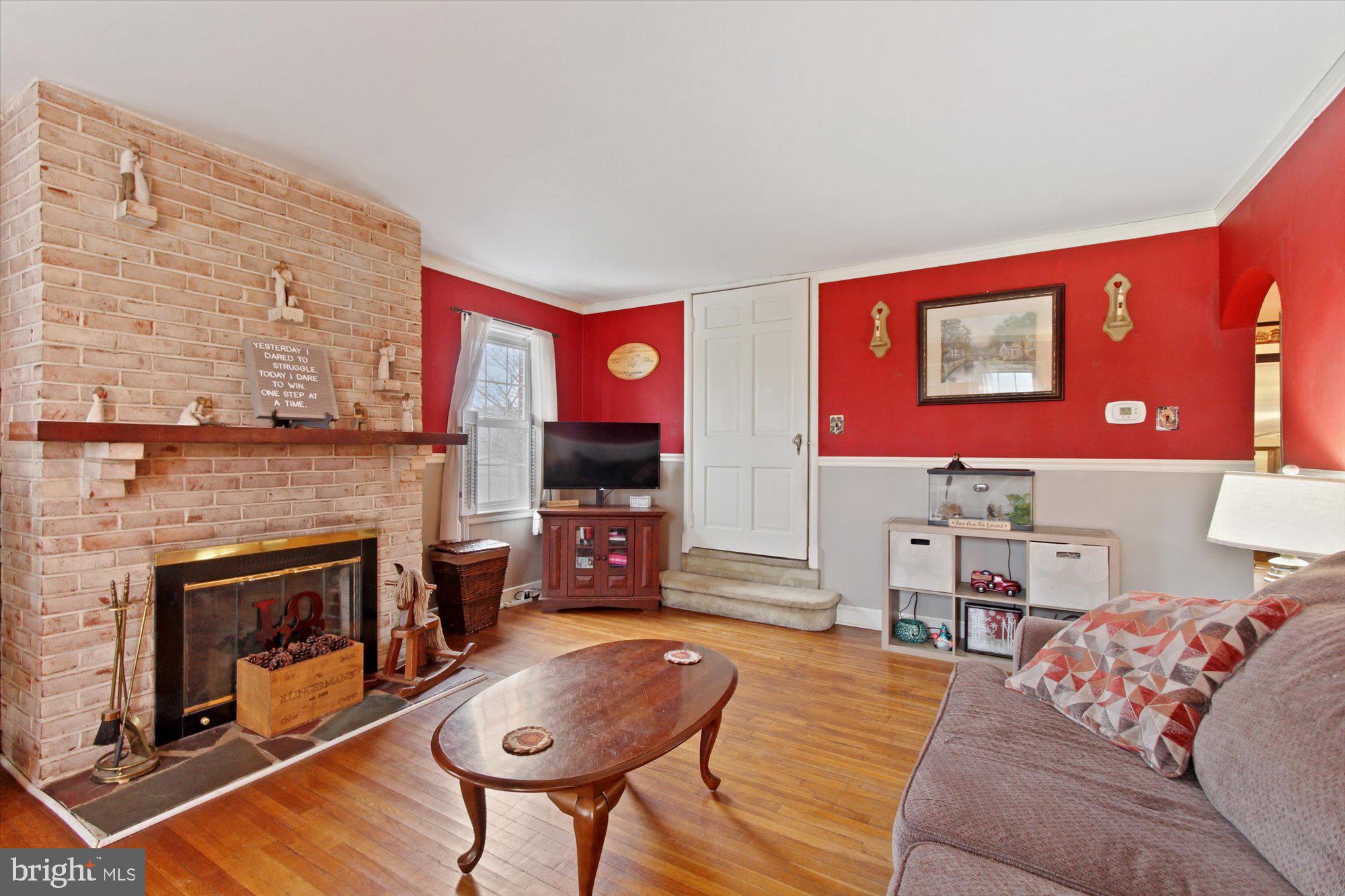 120 East Canal Road York, PA 17404 - Photo 5 of 27 Gallery Image 5