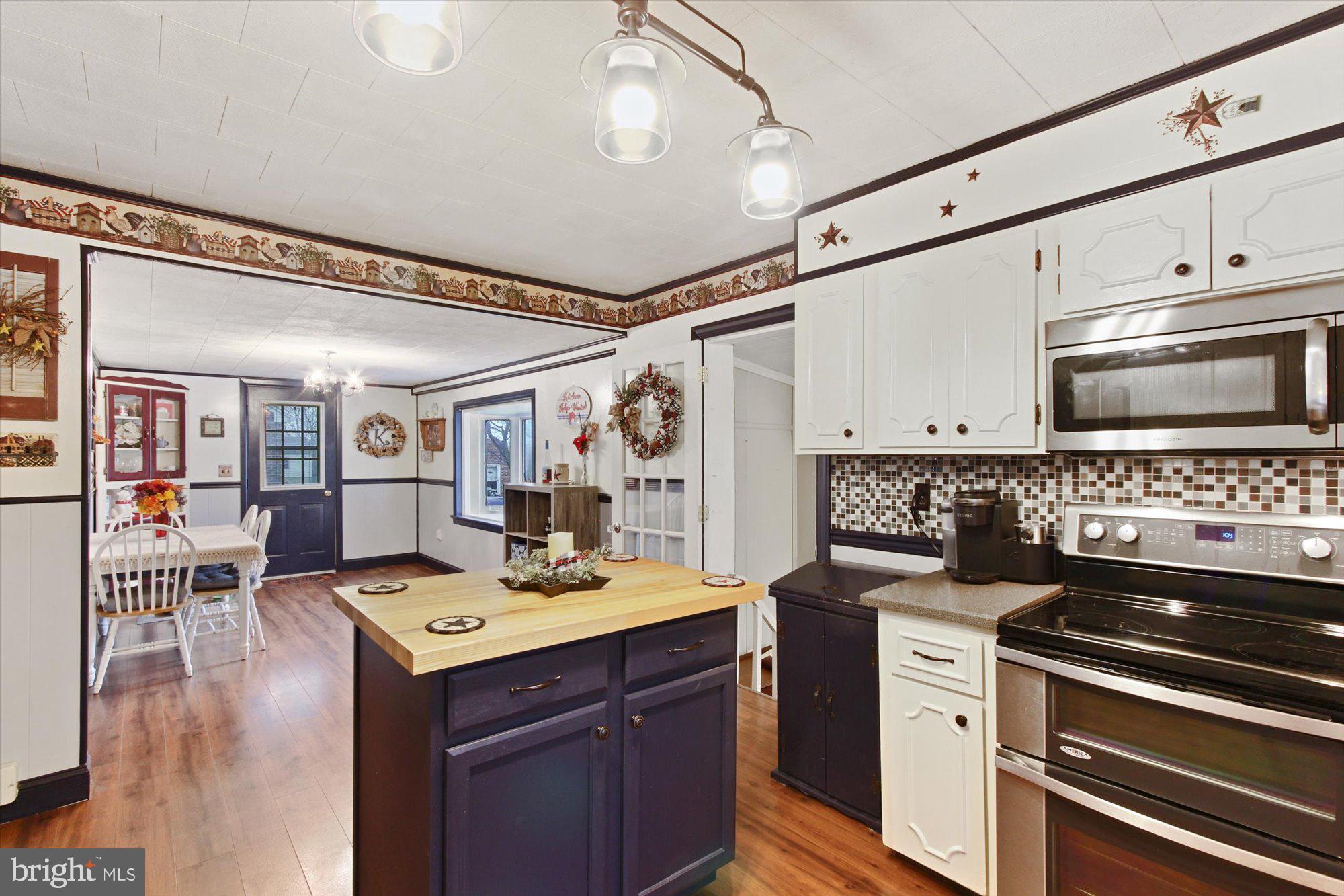 120 East Canal Road York, PA 17404 - Photo 8 of 27 Gallery Image 8