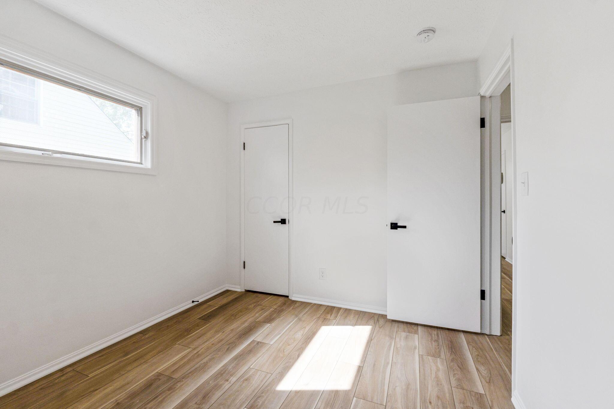 2527 Cranford Road Columbus, OH 43221 - Photo 20 of 40 2527 Cranford (Interior)-22