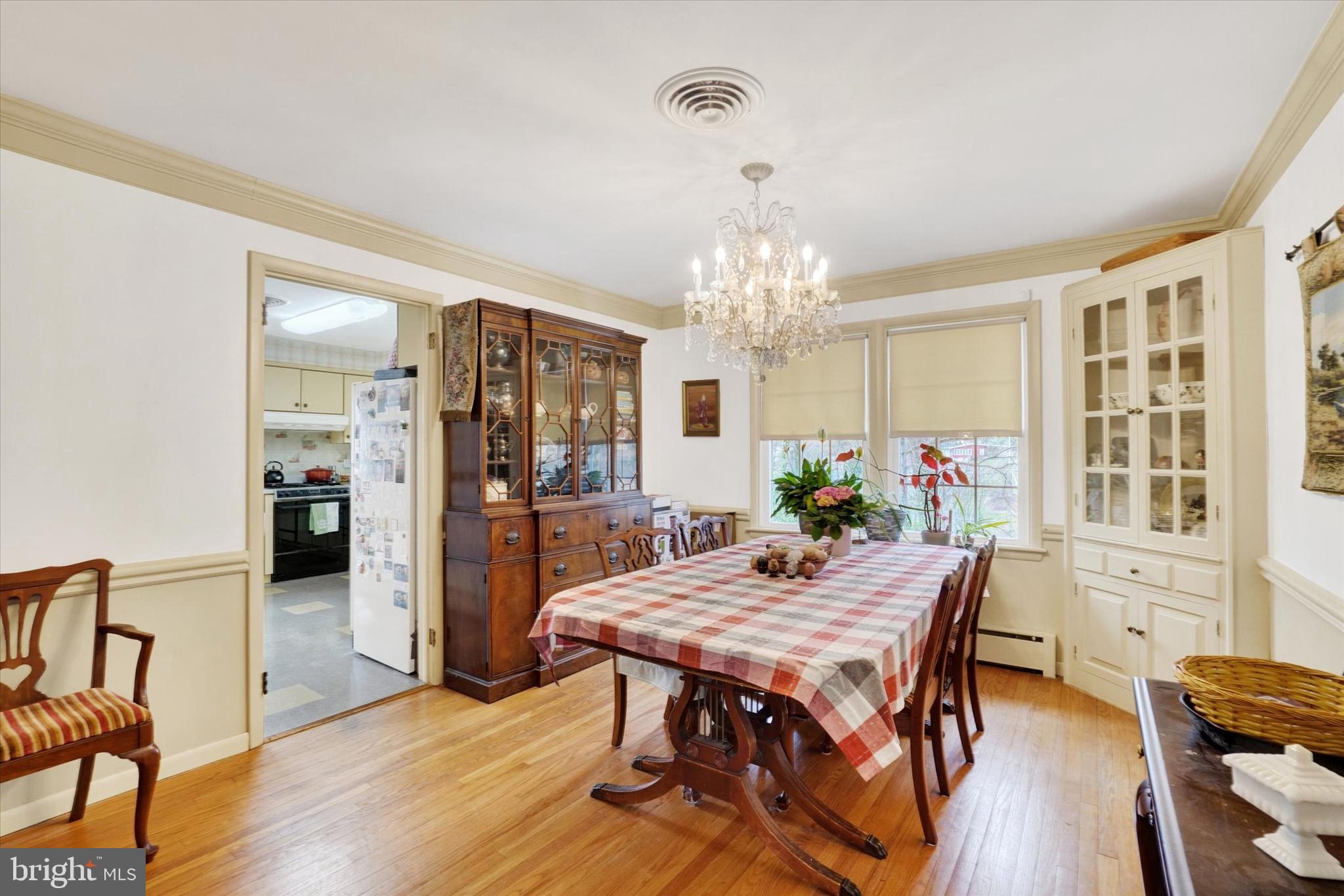 1636 Crestlyn Road York, PA 17403 - Photo 11 of 32