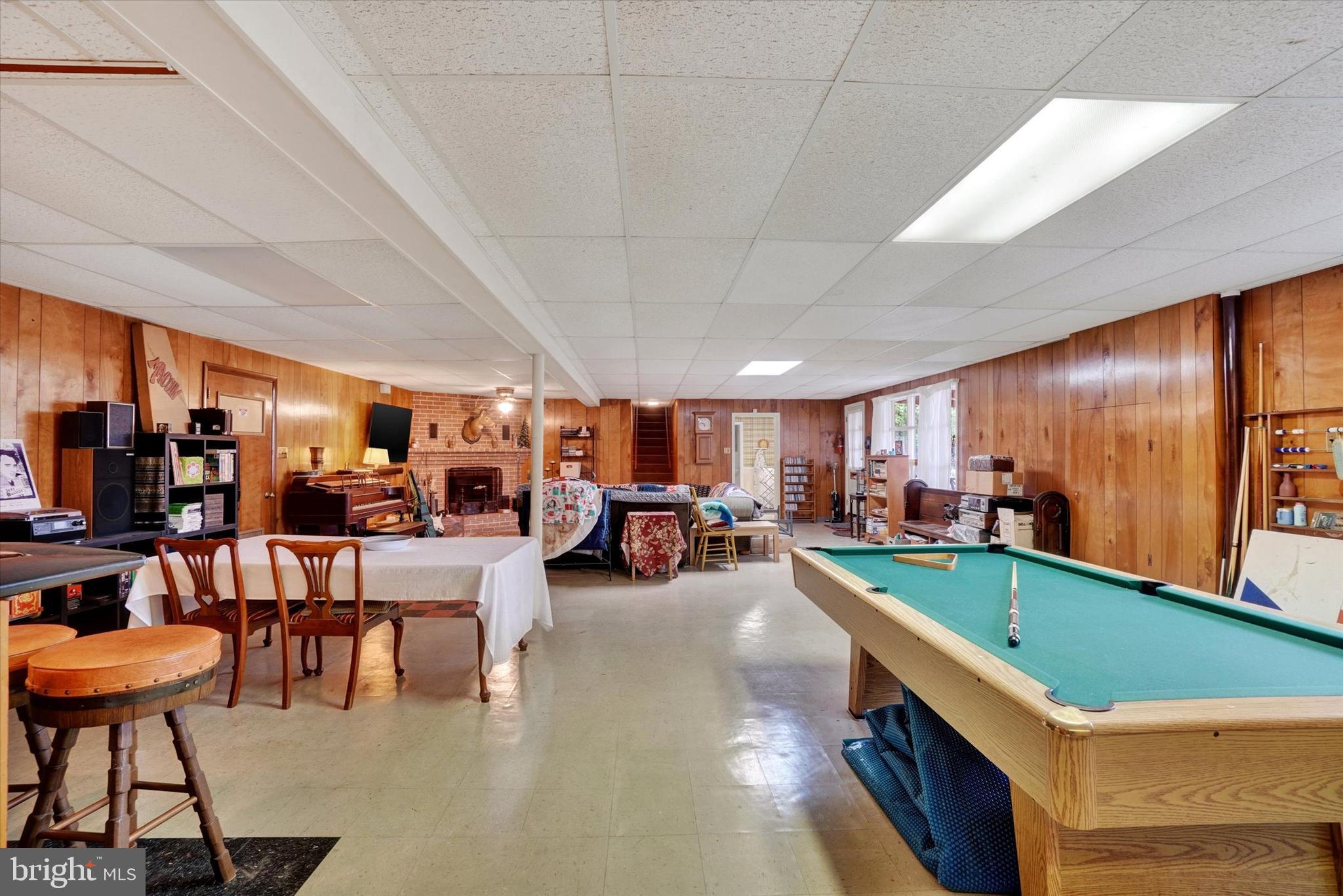 1636 Crestlyn Road York, PA 17403 - Photo 19 of 32