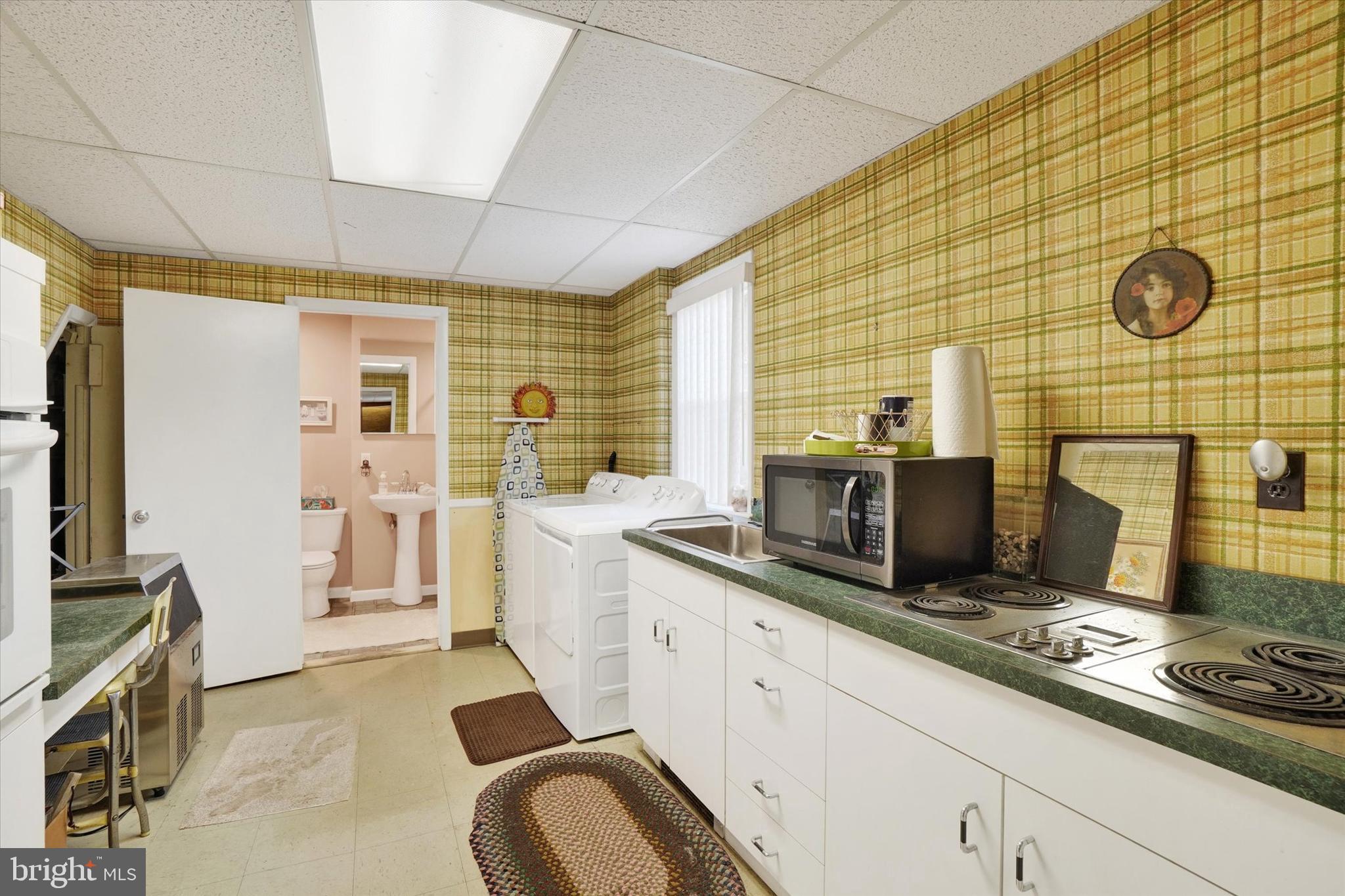 1636 Crestlyn Road York, PA 17403 - Photo 20 of 32