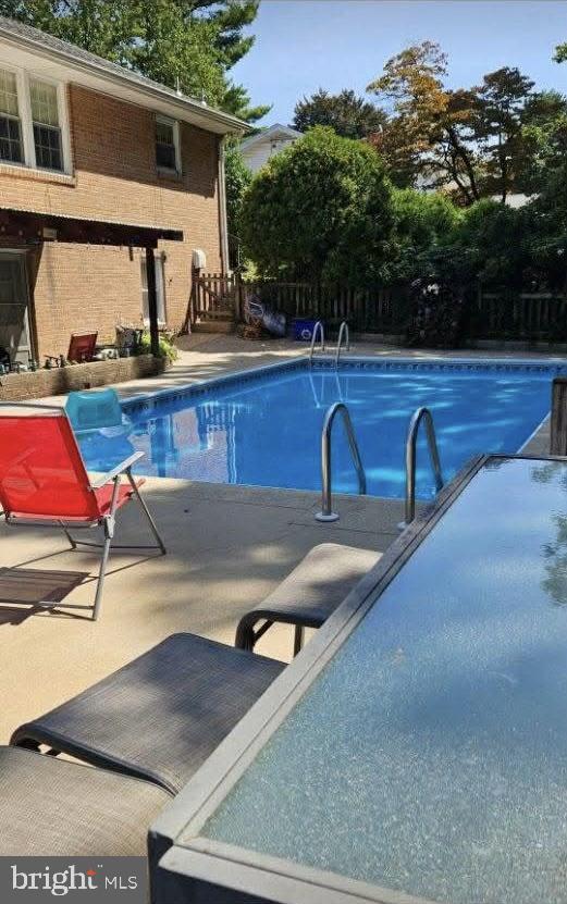 1636 Crestlyn Road York, PA 17403 - Photo 25 of 32