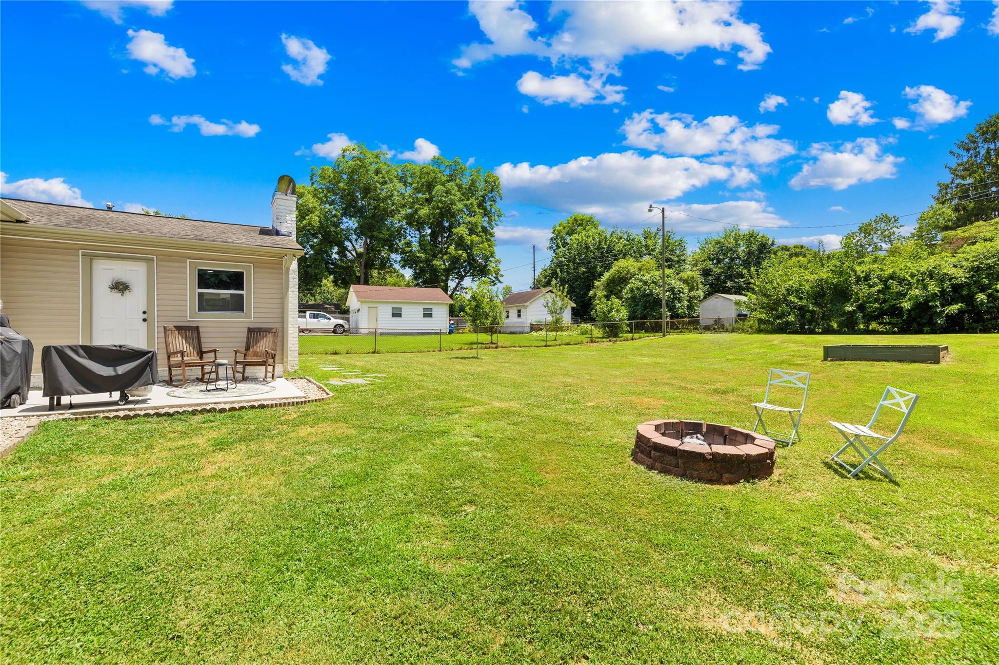 4134 Firethorne Road Charlotte, NC 28205 - Photo 20 of 26 Gallery Image 20