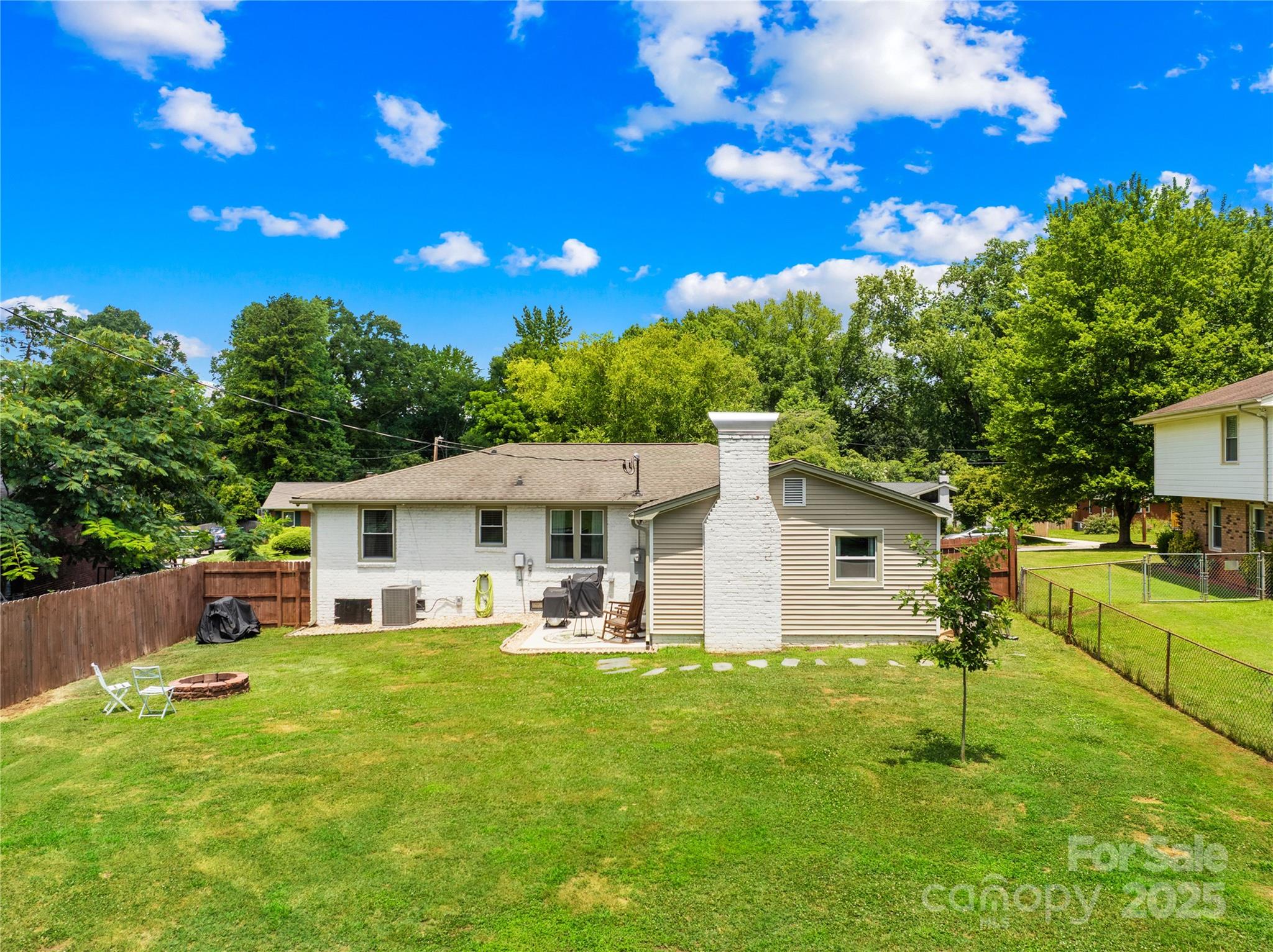 4134 Firethorne Road Charlotte, NC 28205 - Photo 23 of 26 Gallery Image 23