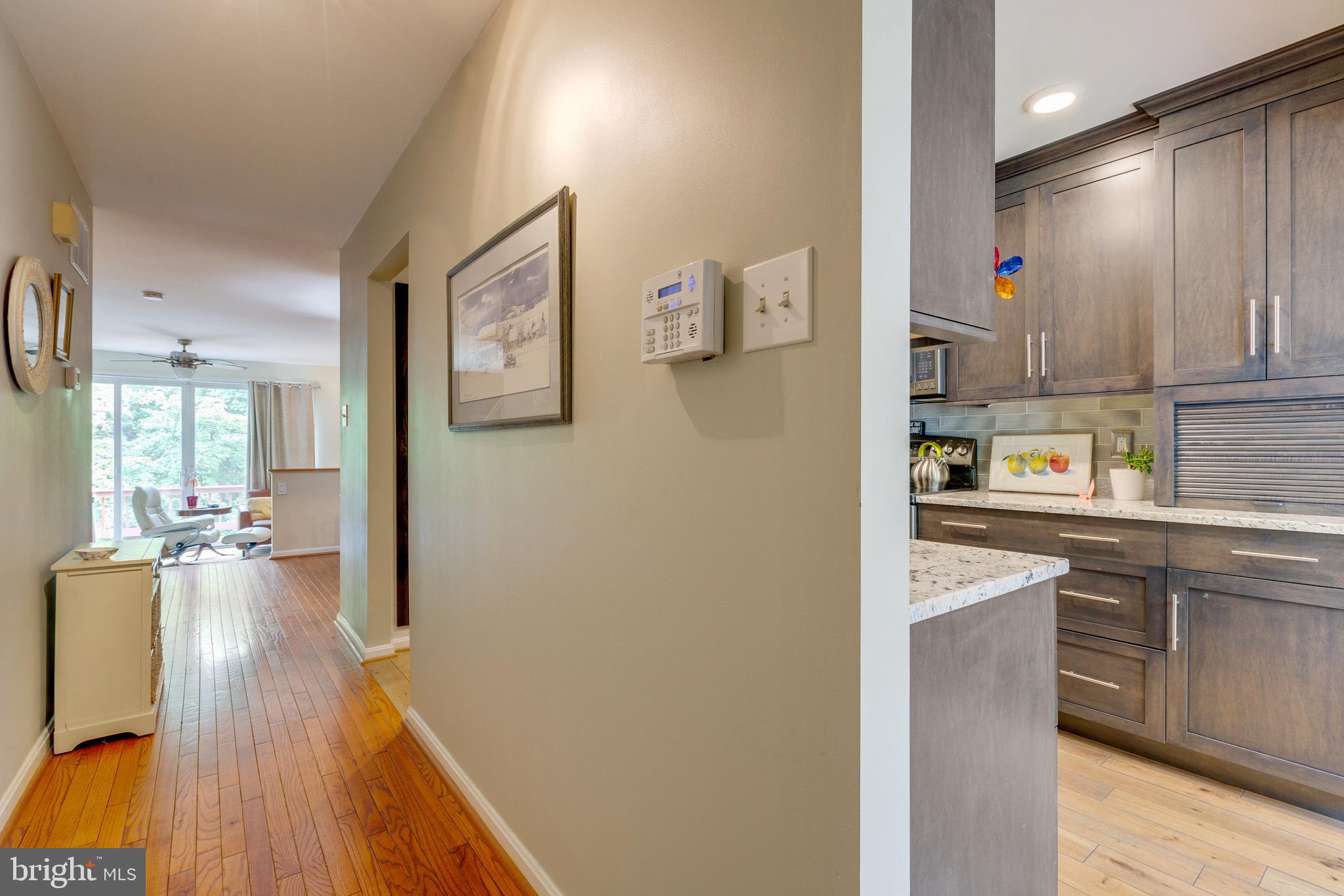 5113 Columbia Road, Unit 14 25 Columbia, MD 21044 - Photo 5 of 29 Gallery Image 5