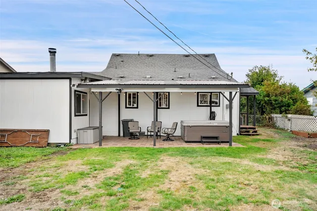 $390,000 | 1720 Jefferson Street, Shelton, WA 98584