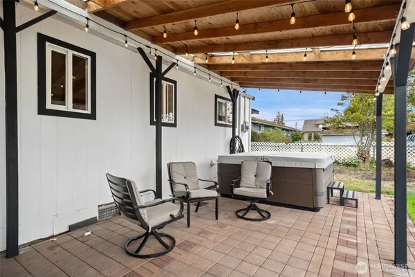 $390,000 | 1720 Jefferson Street, Shelton, WA 98584