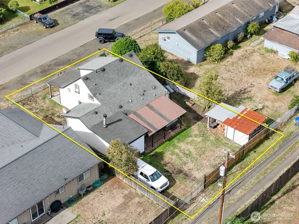 $390,000 | 1720 Jefferson Street, Shelton, WA 98584