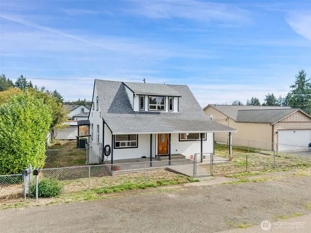 $390,000 | 1720 Jefferson Street, Shelton, WA 98584