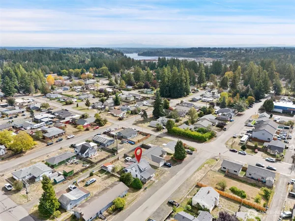 $390,000 | 1720 Jefferson Street, Shelton, WA 98584