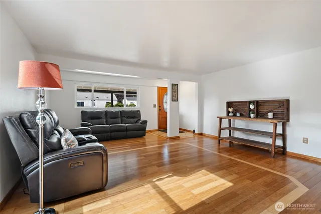 $390,000 | 1720 Jefferson Street, Shelton, WA 98584