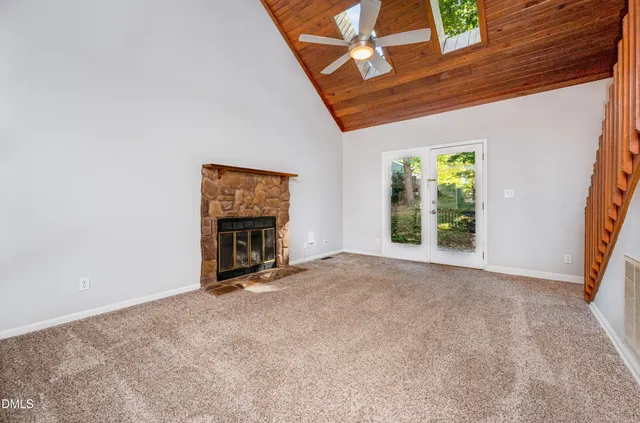 $290,000 | 522 Oak Run Drive, Raleigh, NC 27606