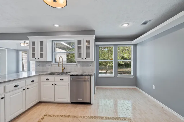 $4,000 | 11085 Jake Pearson Road, Conroe, TX 77304