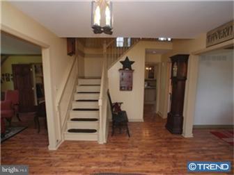 130 Country Flower Road Newark, DE 19711 - Photo 2 of 12 Gallery Image 2
