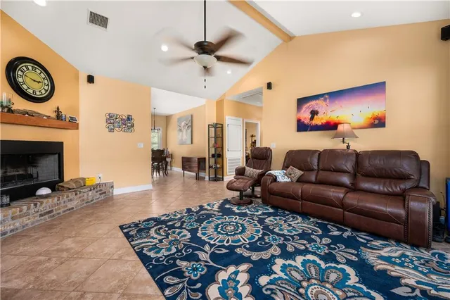 $244,900 | 26 Dillard Road, Pineville, LA 71360