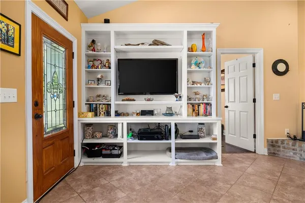 $250,000 | 26 Dillard Road, Pineville, LA 71360