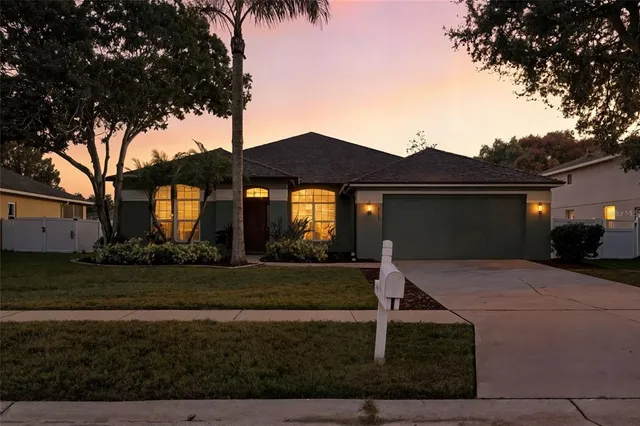 $525,000 | 4423 Gentrice Drive, Valrico, FL 33596