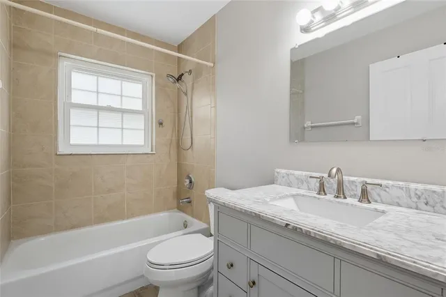 $525,000 | 4423 Gentrice Drive, Valrico, FL 33596