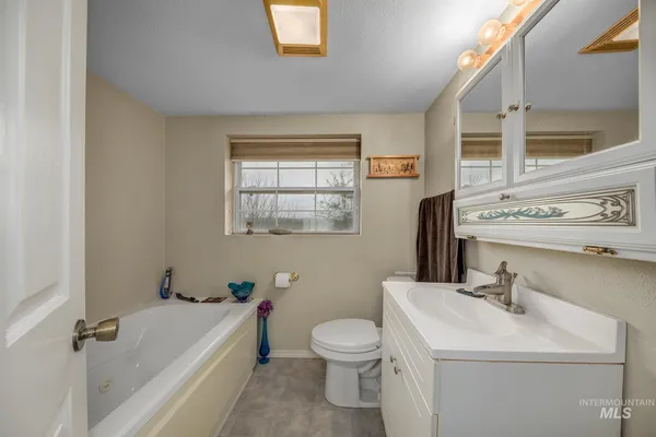 $529,000 | 1363 Ross Road, Weiser, ID 83672