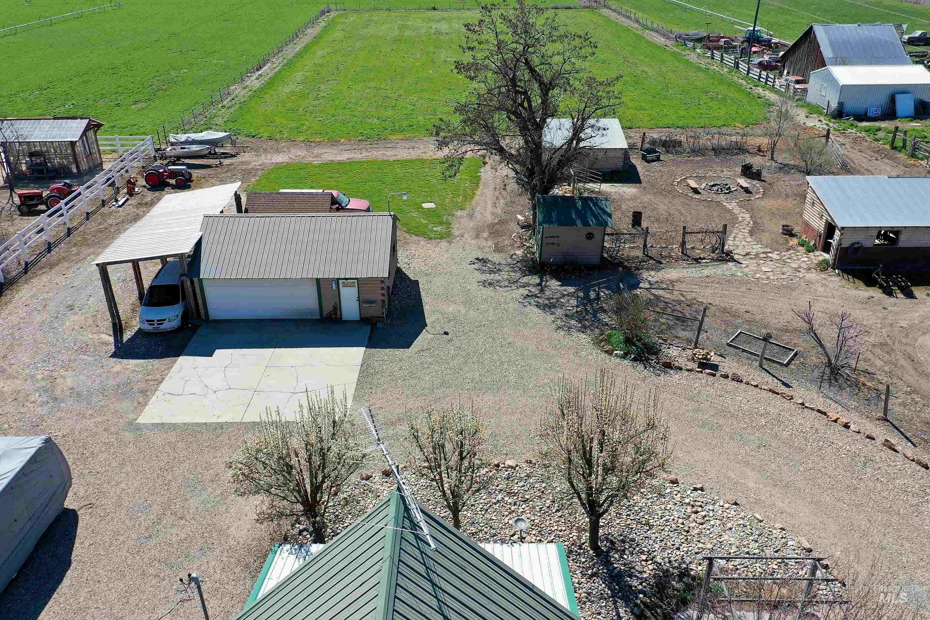 1363 Ross Road Weiser, ID 83672 - Photo 23 of 47 Overview of rural landscape with a pastoral area