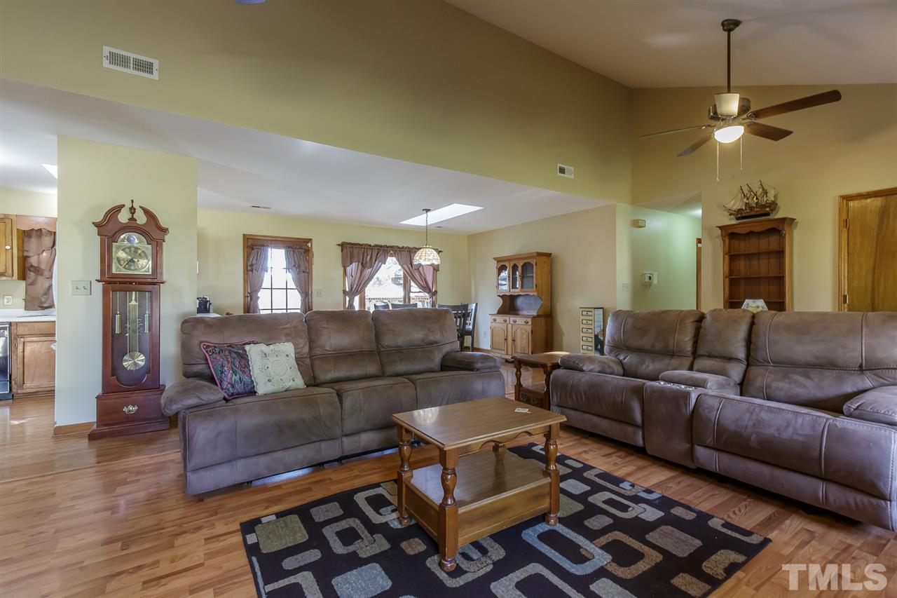 154 Boone Road Burlington, NC 27217 - Photo 4 of 24 Gallery Image 4