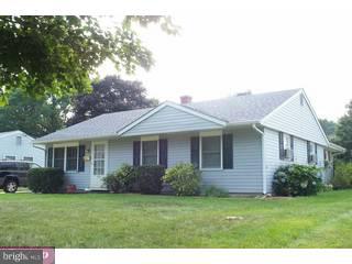 202 South Brownleaf Road Newark, DE 19713 - Photo 1 of 3