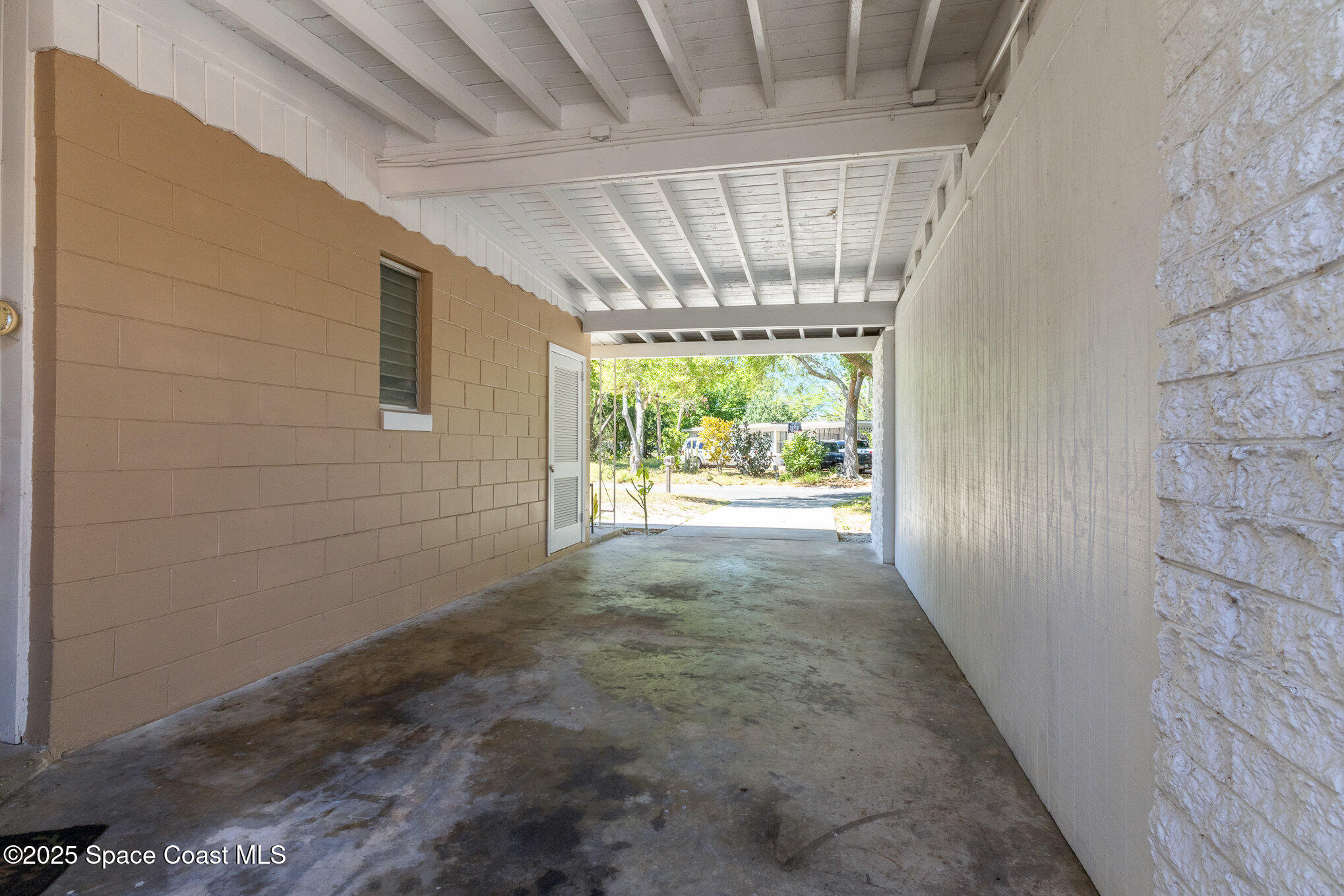 1408 Harvard Drive Cocoa, FL 32922 - Photo 5 of 28 .